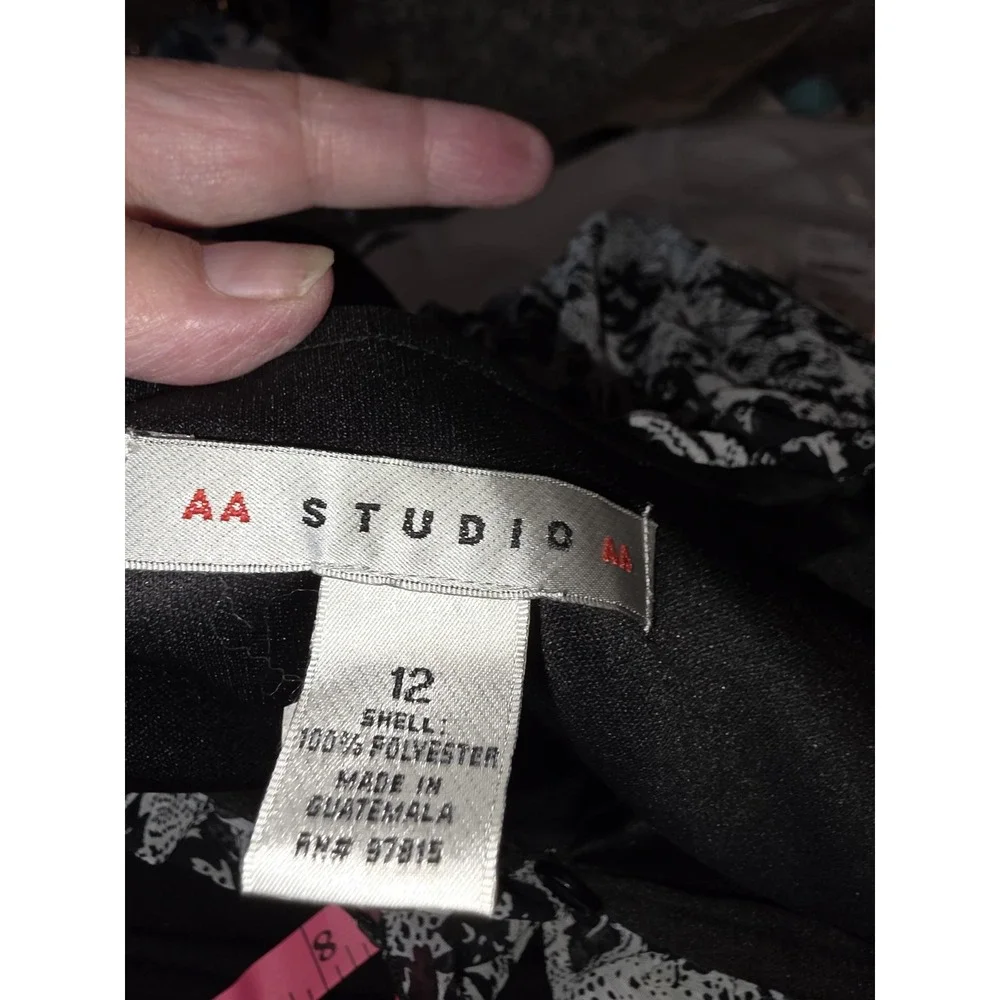 NWT AA Studio Dress,Size 12 Black & White 19